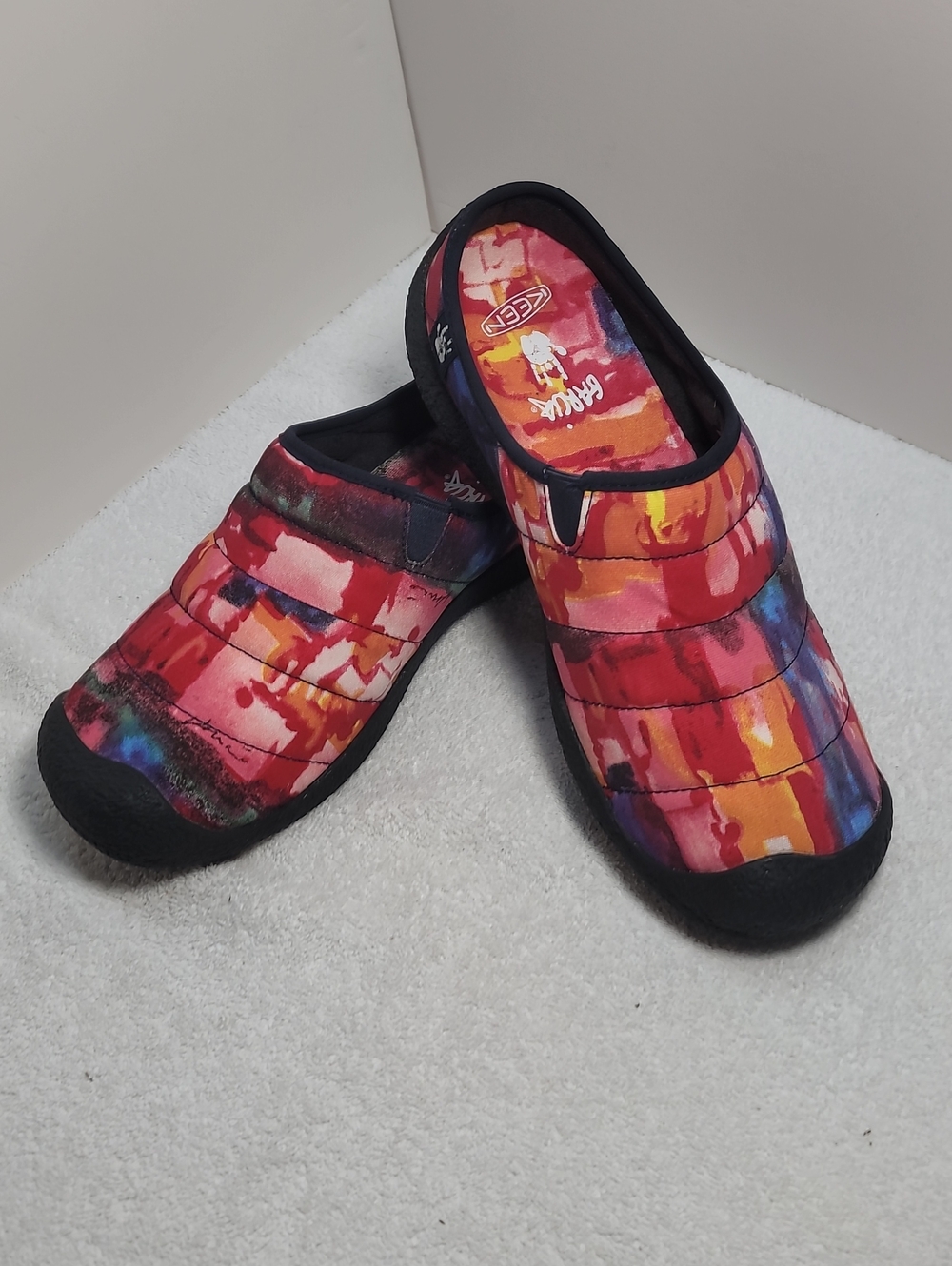 Keen Mens  Slip-On Clogs - Red Pink Orange Multi Size 42/9..NWOT  304